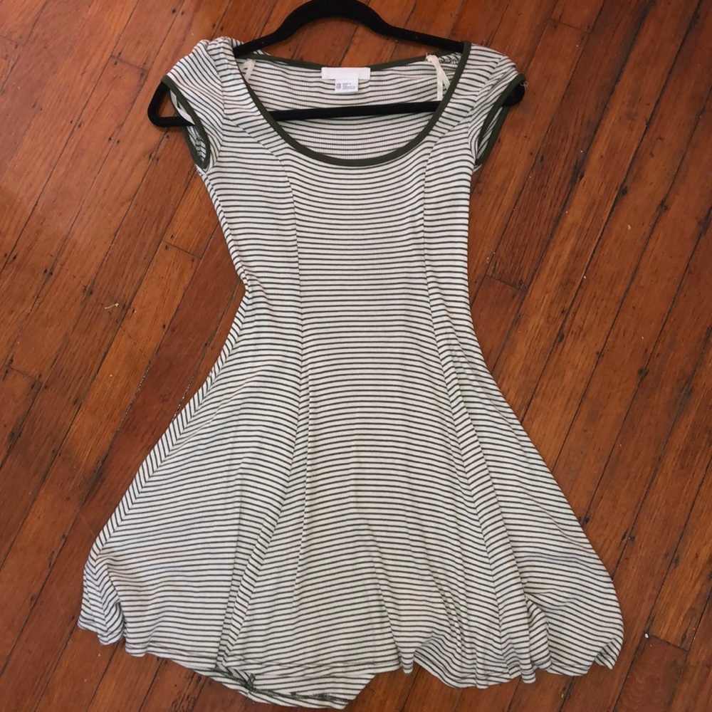 green and white ribbed dress